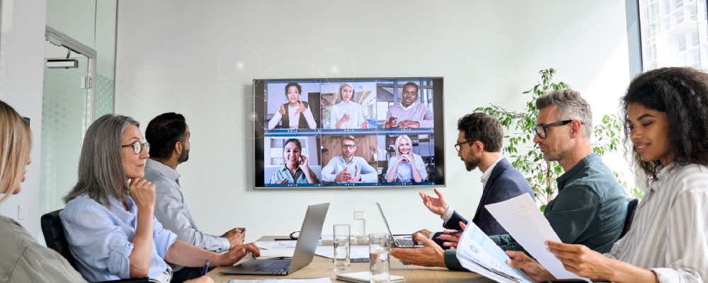 Why Hybrid Teams Struggle with Cohesion (and How DISC Can Help)